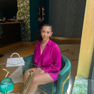 Meet your Posher, Lauren